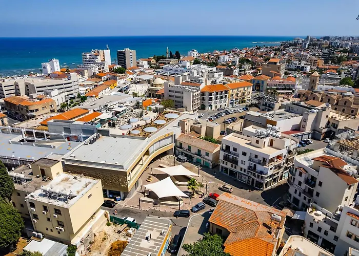 Market View - Near The Apartament