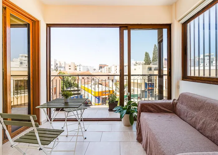 Market View - Near The Apartament Larnaca